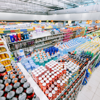 BÊN TRONG MỘT SIÊU THỊ LỚN TẠI MỸ CÓ GÌ?